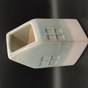 Scott Living Oasis Ceramic House Art in Blue and Cream 6 Inches Tall EUC